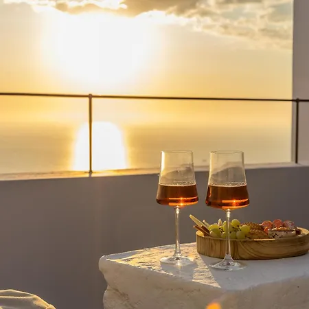 Niabelon - Private Jacuzzi Sunset View Hotel 4*