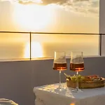 Niabelon - Private Jacuzzi Sunset View Отель 4*