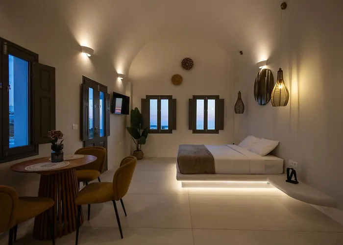 Niabelon 4* Oia (Santorini)